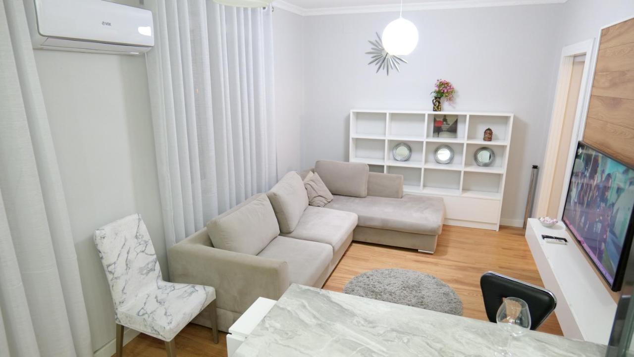 City Center Apartment Niko 04 Tirana Buitenkant foto