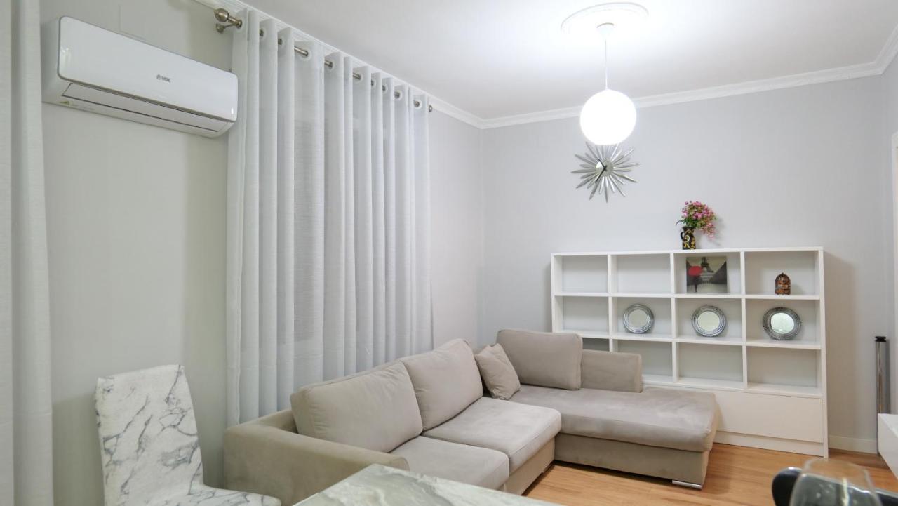 City Center Apartment Niko 04 Tirana Buitenkant foto