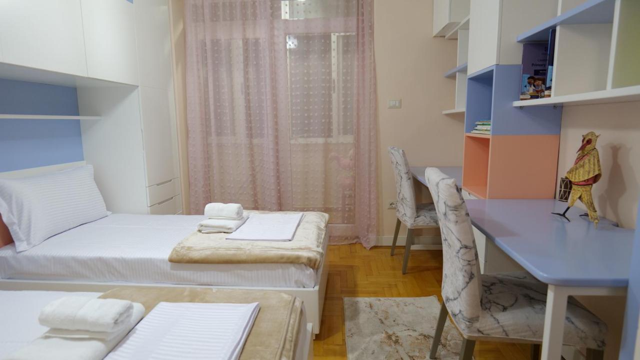City Center Apartment Niko 04 Tirana Buitenkant foto