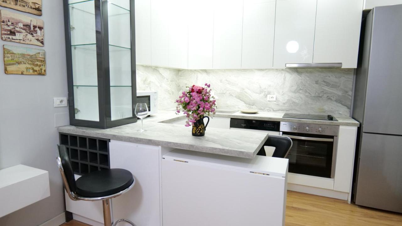 City Center Apartment Niko 04 Tirana Buitenkant foto