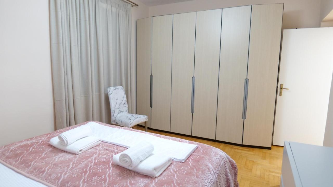 City Center Apartment Niko 04 Tirana Buitenkant foto