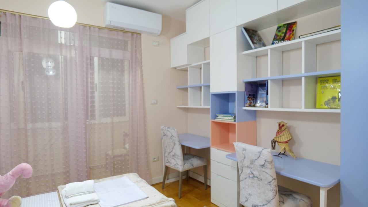 City Center Apartment Niko 04 Tirana Buitenkant foto