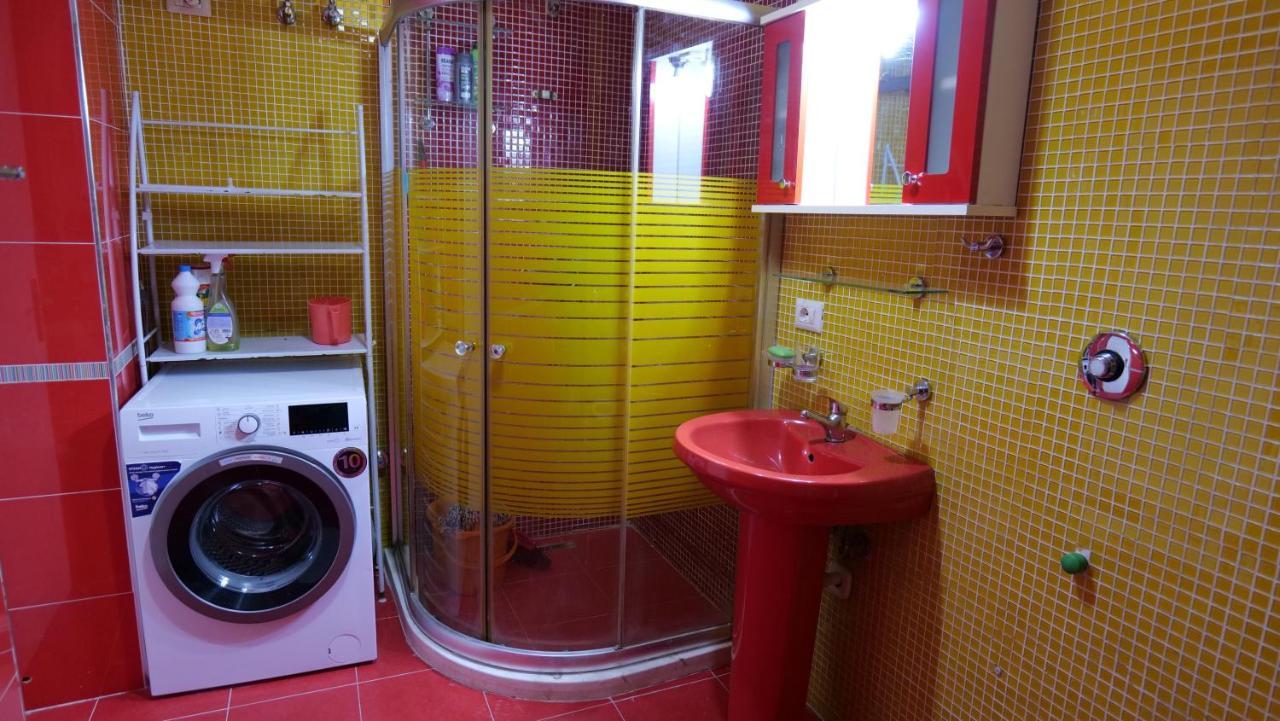 City Center Apartment Niko 04 Tirana Buitenkant foto