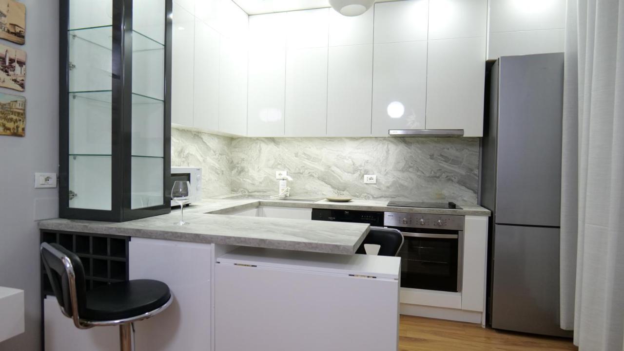 City Center Apartment Niko 04 Tirana Buitenkant foto