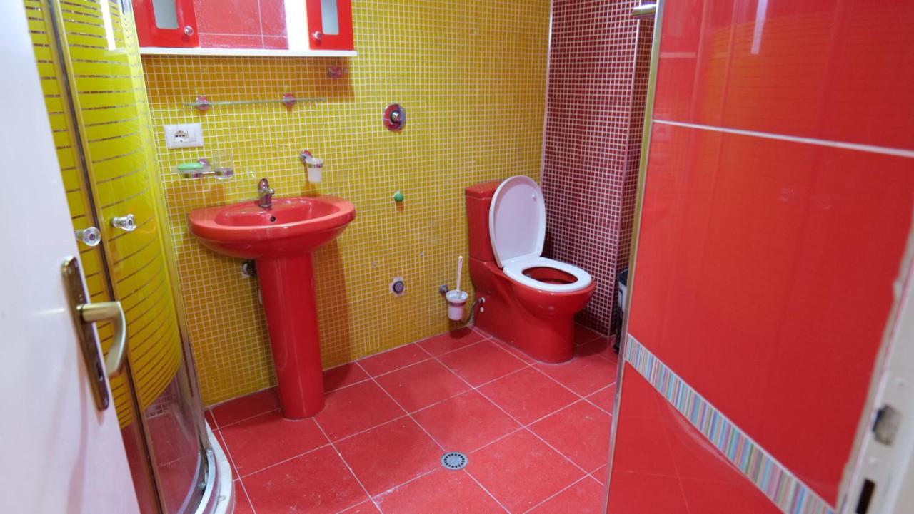 City Center Apartment Niko 04 Tirana Buitenkant foto